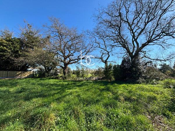 VANNES Terrain 900 m²