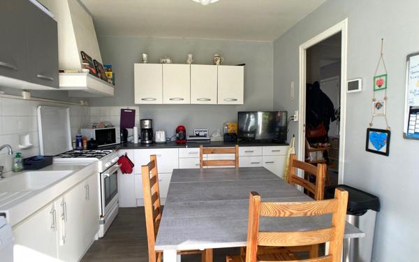 Maison à vendre    6 pièces •  Audierne