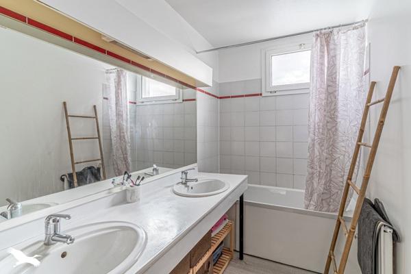 Maison à vendre |  Le Taillan-Médoc |  5 pièces | 105 m²