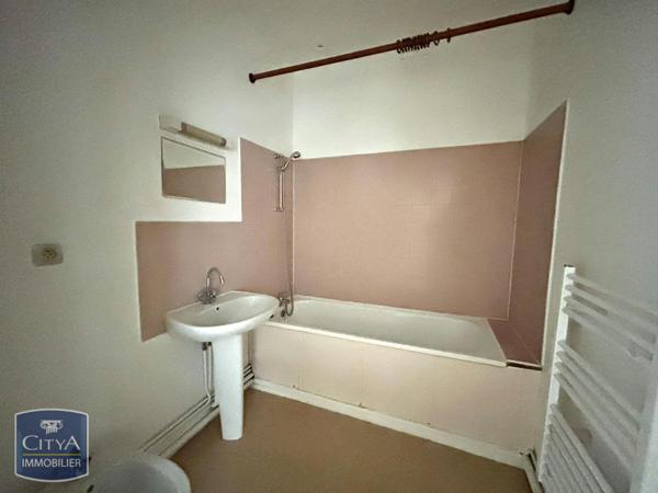 Appartement à louer 3 pièces 68.02m²