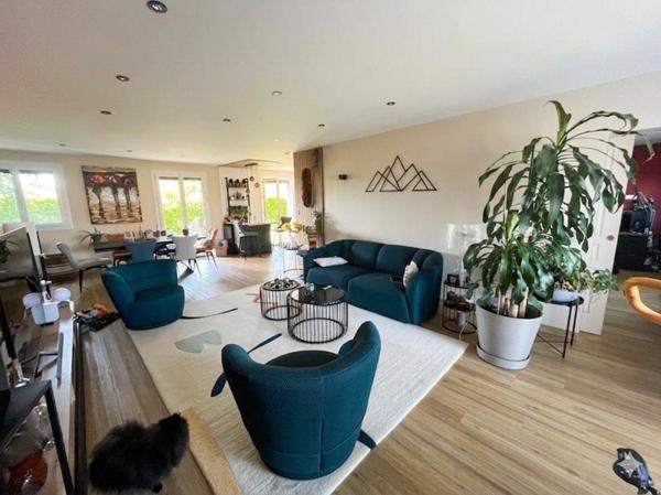 Maison à vendre 472 500 € Saint-Jean 6 p 141 m² DPE B