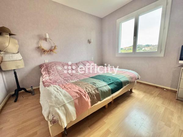 Maison 9 pièces - 152 m² Exclusivité efficity