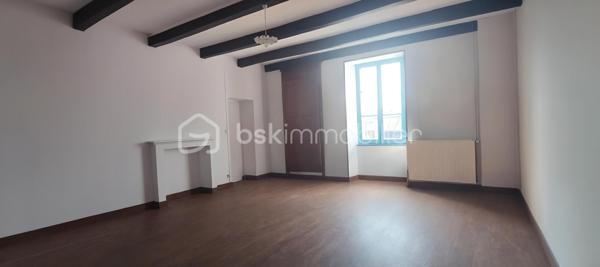 Corps de ferme de 166 m²