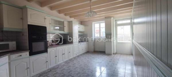 Corps de ferme de 166 m²