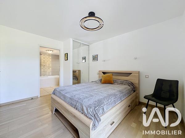 Appartement à vendre 2 pièces 43 m² Saint-Jorioz