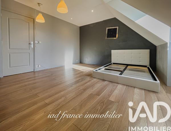 Maison à vendre 7 pièces 215 m² Orgeval