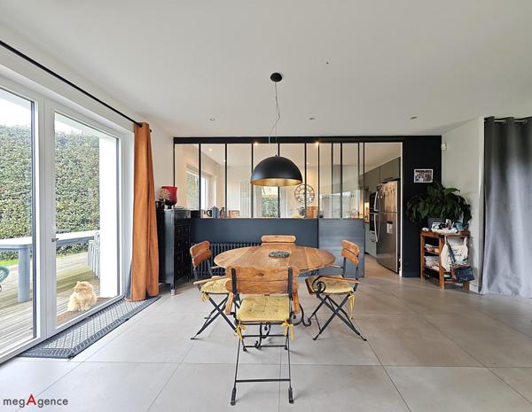 Maison à Vannes, 56000 - 7 pièces 170m²