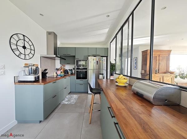 Maison à Vannes, 56000 - 7 pièces 170m²