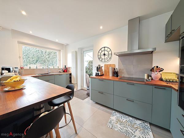 Maison à Vannes, 56000 - 7 pièces 170m²