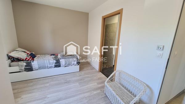 Maison contemporaine plain pied avec piscine Aussonne