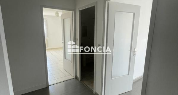 Location Appartement 3 pièces 76.86 m² - Valence 26000