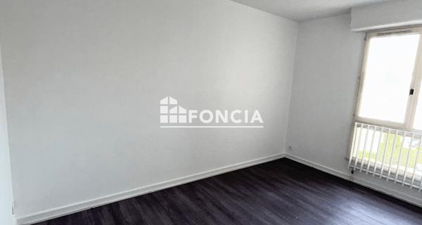 Location Appartement 3 pièces 74.7 m² - Roanne 42300