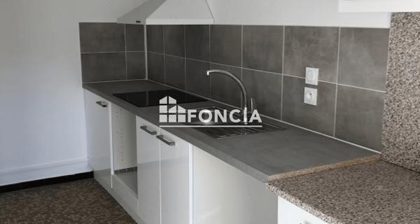 Location Appartement 3 pièces 74.7 m² - Roanne 42300