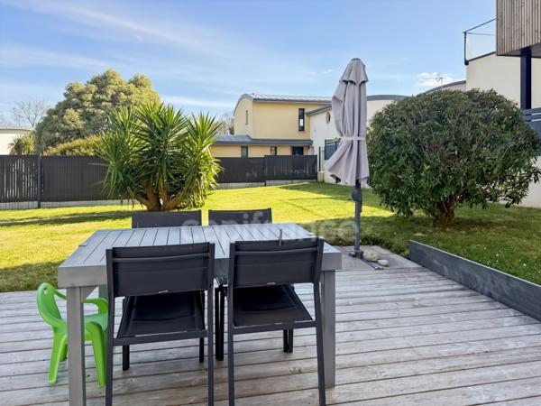 LE RELECQ-KERHUON MAISON DE 100 M2 QUARTIER CALME