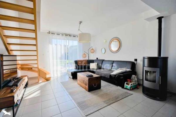 LE RELECQ-KERHUON MAISON DE 100 M2 QUARTIER CALME