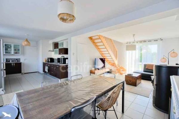 LE RELECQ-KERHUON MAISON DE 100 M2 QUARTIER CALME