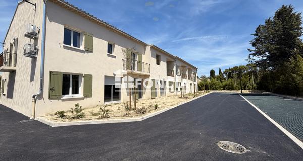 Location Appartement 4 pièces 79 m² - Pernes-les-fontaines 84210
