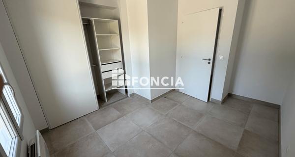Location Appartement 4 pièces 79 m² - Pernes-les-fontaines 84210