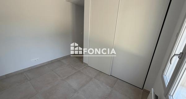 Location Appartement 4 pièces 79 m² - Pernes-les-fontaines 84210