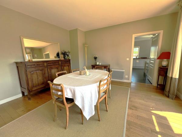 Appartement à MOUVAUX, 59420 - 4 pièces 130m²