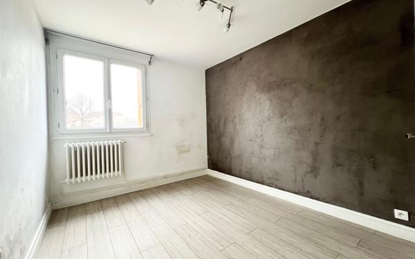 Appartement à vendre    3 pièces • 53,11 m2 Antony