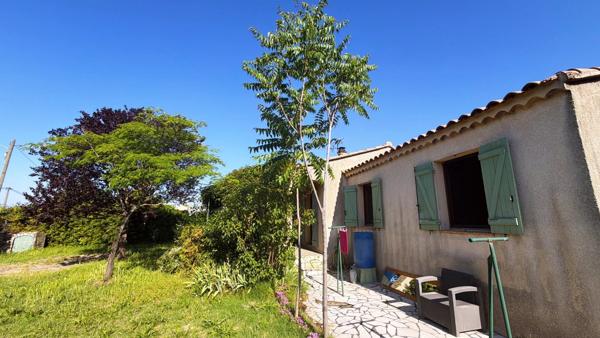 Vente                                                      Villa
                        
                     4 pièces                      90 m2                     à Pourrières