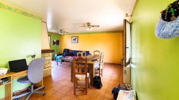 Vente                                                      Villa
                        
                     4 pièces                      90 m2                     à Pourrières