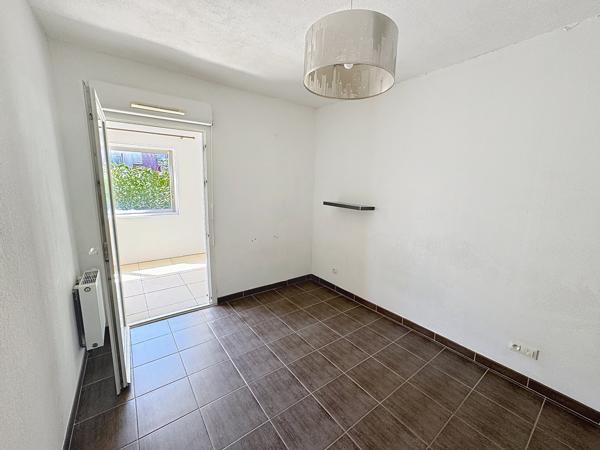 Appartement
         3 pièces
        - 64 m² Exclusivité 235 000 € *