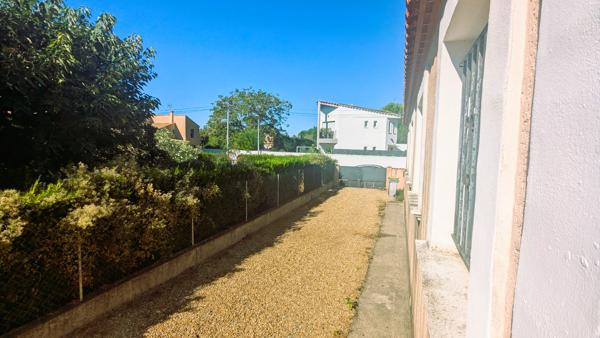 Villa T4 de 82 m² à Fabrègues avec terrasse et garage sur 326 m²