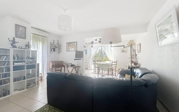 Appartement à vendre    3 pièces • 76,85 m2 La Rochelle