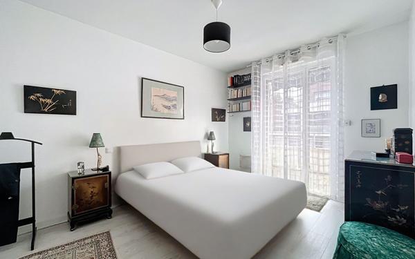 Appartement à vendre    3 pièces • 76,85 m2 La Rochelle