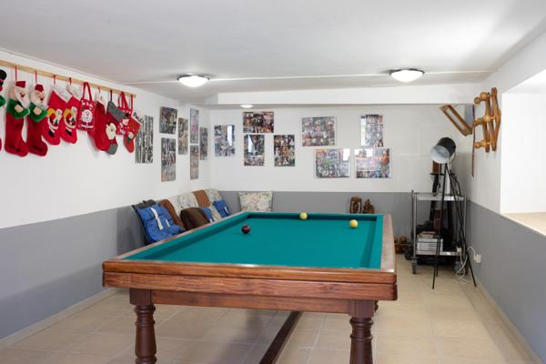 Maison
         7 pièces
        - 176 m² Exclusivité 649 000 € *