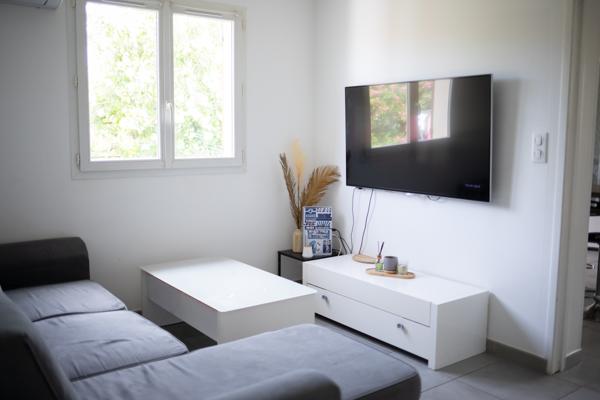 Maison
         7 pièces
        - 176 m² Exclusivité 649 000 € *