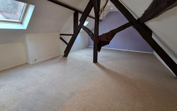 Maison à louer    4 pièces •  Courtomer