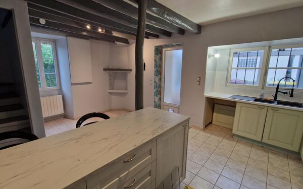 Maison à louer    4 pièces •  Courtomer