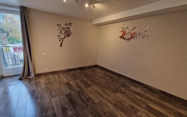 Maison à louer    4 pièces •  Courtomer