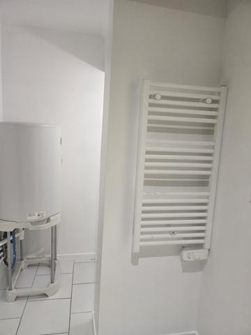 Camaret-sur-Aigues (84850) T2 CAMARET CENTRE