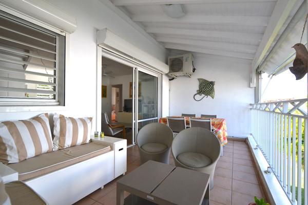 Gosier (97190) Opportunité pour ce grand T3 vue mer à L'houezel