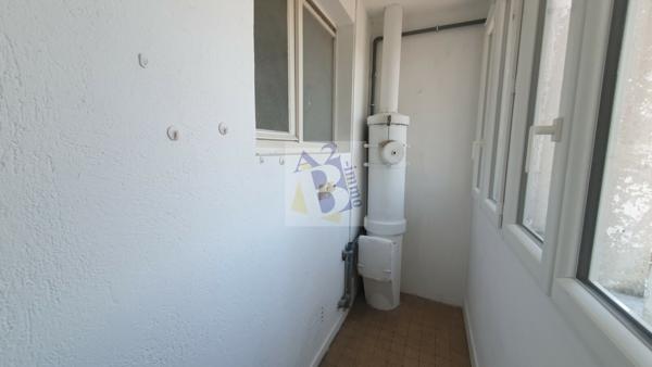 Location appartement Angouleme (16000), 83.37m² avec 3 pièce(s) dont 2 chambre(s). Agence Allard Brimeaud