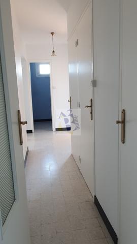 Location appartement Angouleme (16000), 83.37m² avec 3 pièce(s) dont 2 chambre(s). Agence Allard Brimeaud
