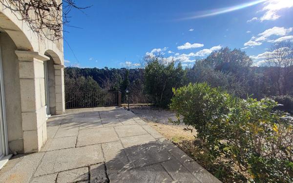 Appartement à louer    2 pièces •  Les Salelles