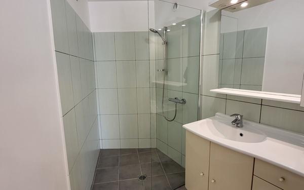 Appartement à louer    2 pièces •  Les Salelles