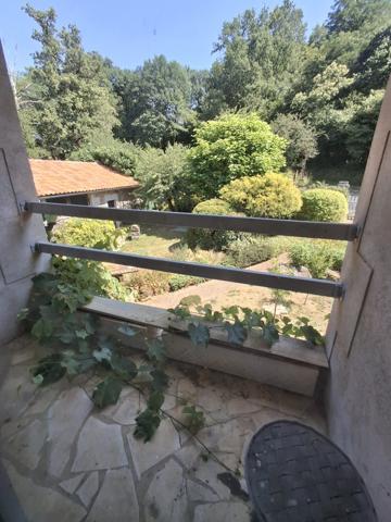 PROPRIETE DE CHARME A LA CAMPAGNE AVEC PICINE - ETANG - 3.3 HECTARES