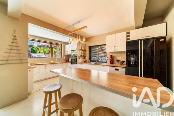 Maison à vendre 8 pièces 255 m² Sainte-Marie