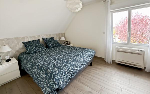 Maison à vendre    6 pièces • 140 m2 Saint-Denis-en-Val