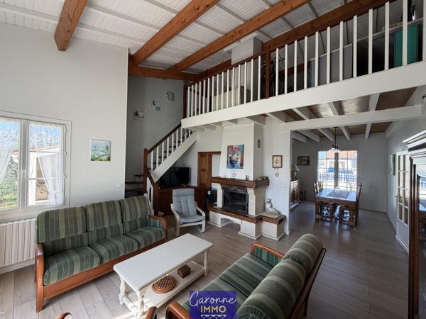Maison 6 pièce(s) 3 chambre(s) 114 m²