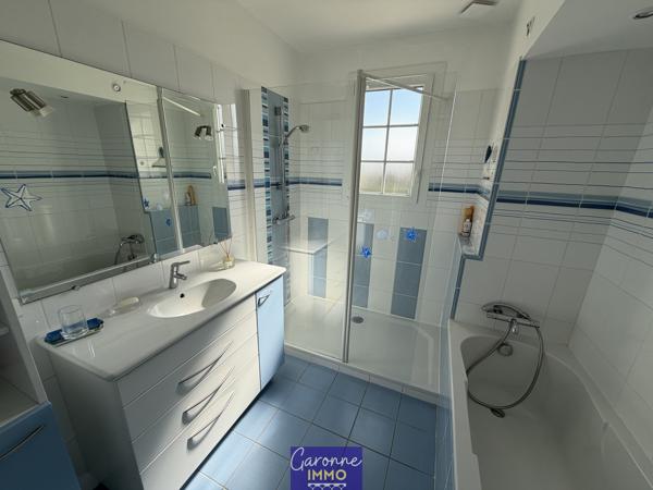 Maison 6 pièce(s) 3 chambre(s) 114 m²