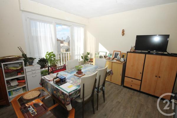 Appartement F3 à vendre  3 pièces - 59 m2 LA CHAPELLE ST MESMIN - 45