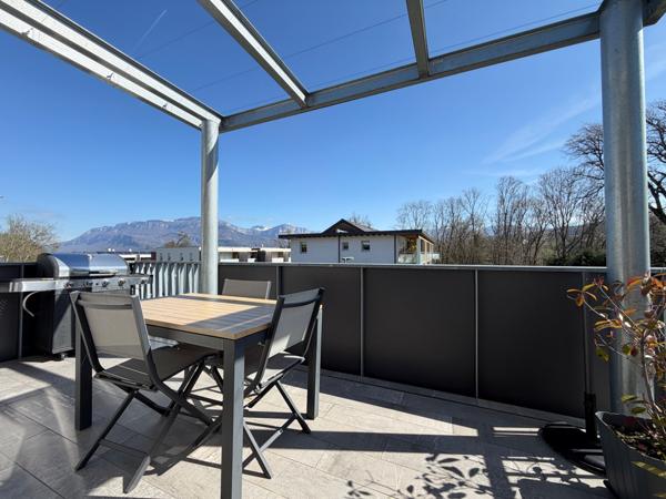 Cognin (73160) Superbe appartement T3 avec une vue dégagée magnifique - environnement calme et verdoyant - Cognin 73160