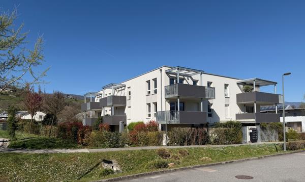 Cognin (73160) Superbe appartement T3 avec une vue dégagée magnifique - environnement calme et verdoyant - Cognin 73160